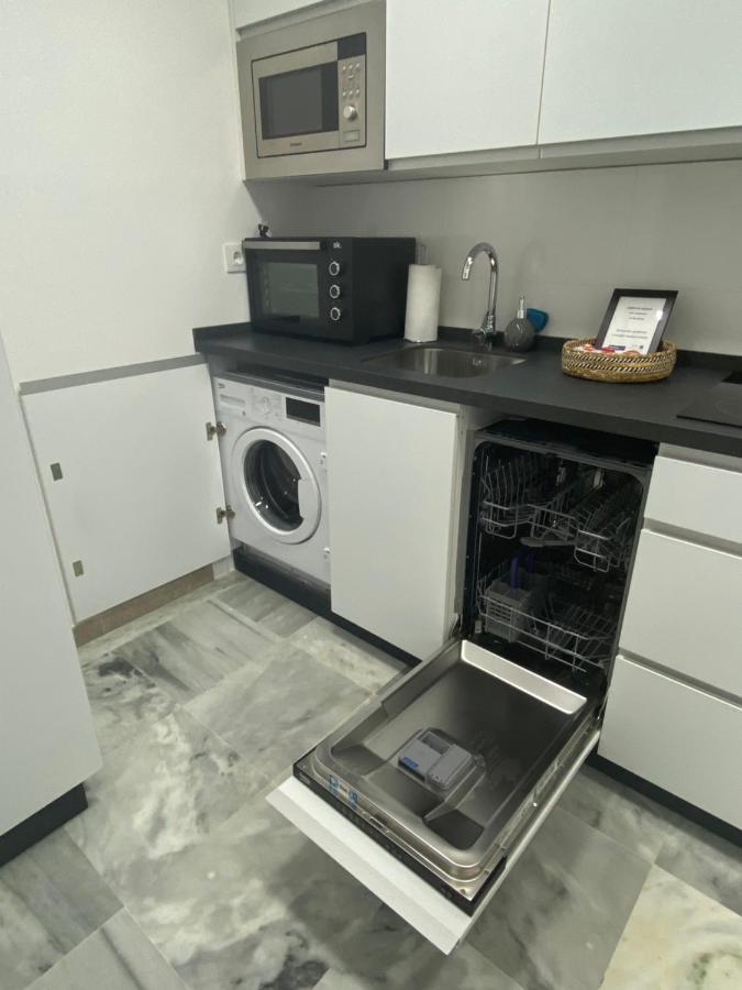 Quattro Triana En Salado Appartement Sevilla Buitenkant foto